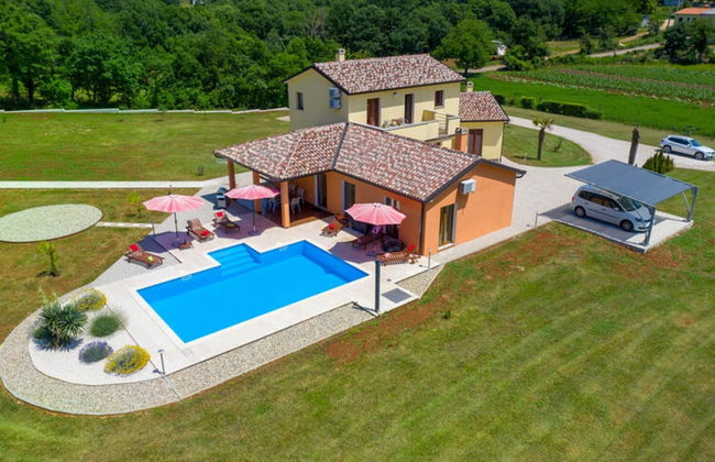 Villa in Pazin With Private Pool - Foto 25
