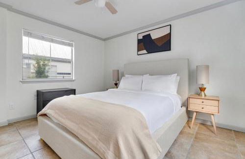 Blueground Downtown Austin pool nr Texas State Capitol ATX-342 - Foto 12