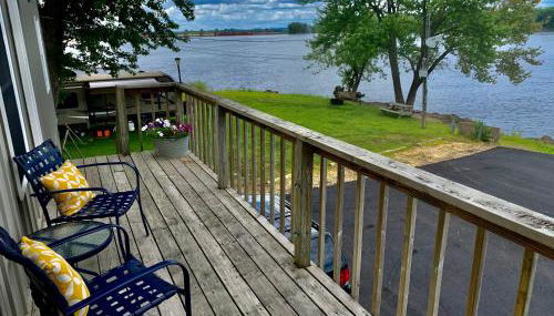 Mississippi River Cabin - Foto 1