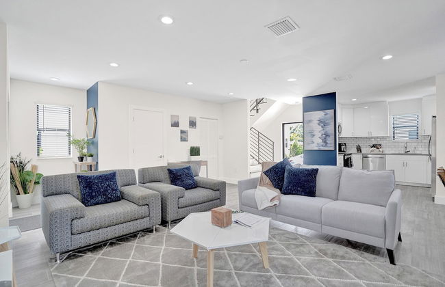 The Zen Suites - Photo 52