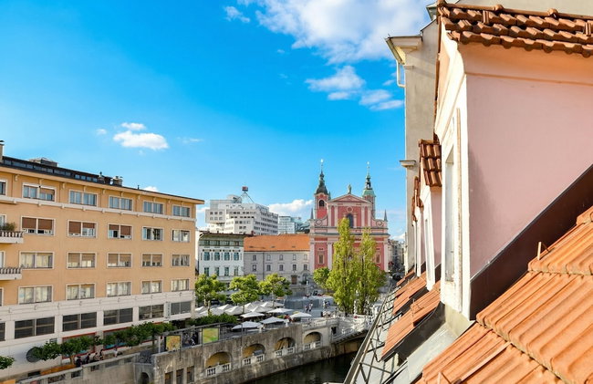 Tromostovje In Heart Of Ljubljana - Foto 78