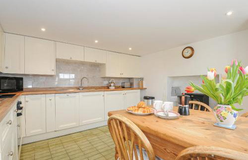 Manor Cottage Barn - Foto 7