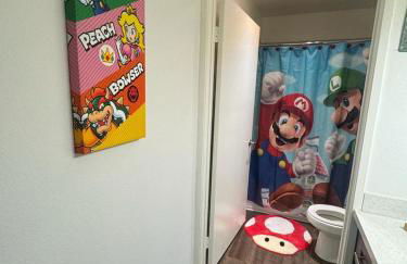 Mario, Disney & not themed Loft Universal Studios 10min loft apartment - Foto 39