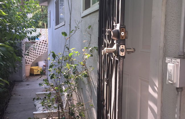 Comfortable Beverly Hills Town House - Foto 8