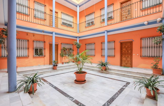 Divina in Sevilla With 1 Bedrooms and 1 Bathrooms - Foto 28