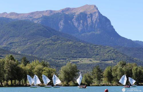 Prestigious 18 Person Chalet with Pool and Jacuzzi - Foto 40