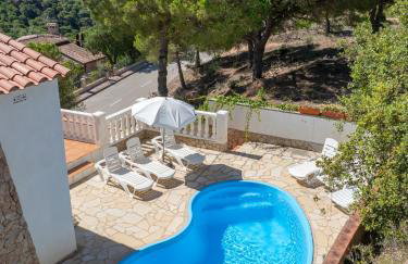 2 homes, pool and beautiful ocean view! - Photo 2