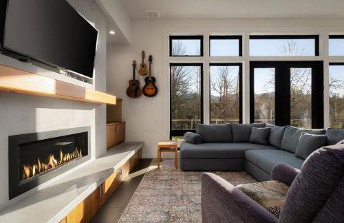 Bellingham Basecamp - Photo 7