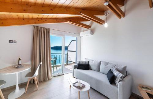 Marmel seaside apartment-BRANDNEW Beachfront apartment in Nydri - Photo 10