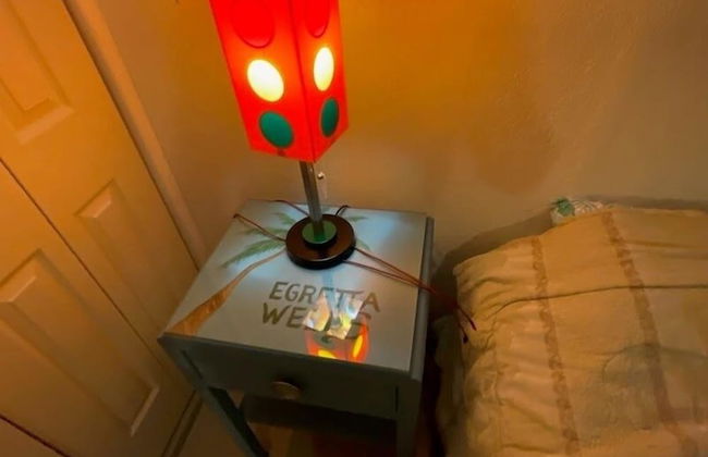 Rim Canal 'yellow House' With Canal Views & Boat Dock 1 Bedroom Cottage by RedAwning - Foto 6