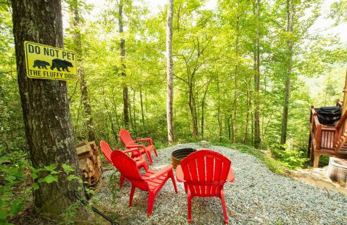 Hot Tub, Fire Pit and Lake Access! Almond Cabin - Foto 6