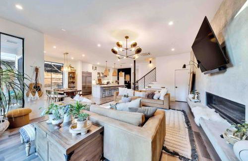 Designers Home near DT w Pool - Foto 12