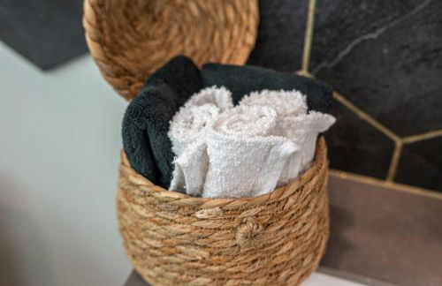 NEW Beehive Tree House Retreat - Foto 34