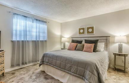 Cozy renovated ground floor unit - Golf Villa - on the Golf Course - Photo 20