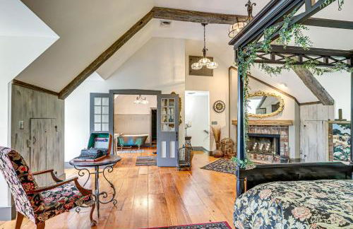 Spacious and Historic Cabin in New Haven with Pond! - Foto 23