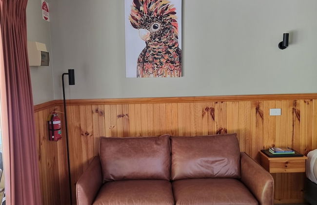 D'Altons Studios - Photo 7