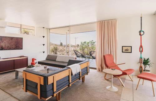 Casa Rocosa I Midcentury Home on 5 Private Acres Near Park - Foto 8