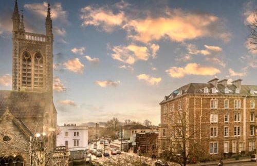 Modern Spitfire with FREE PARKING by Prescott Apartments - Foto 30