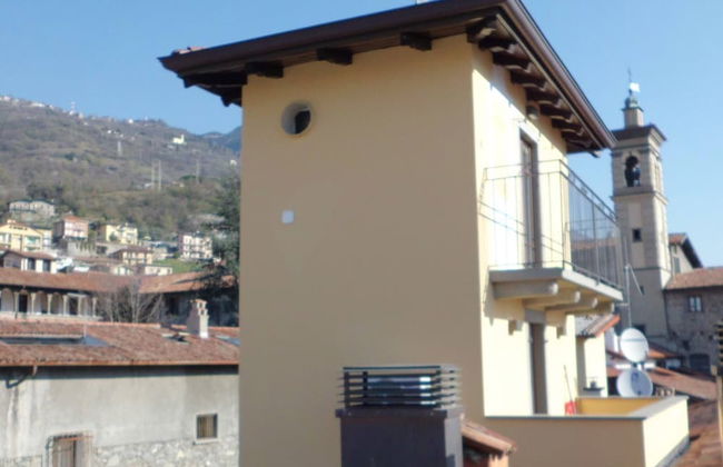 Torre Antica - Lombardia, Italy - Photo 1