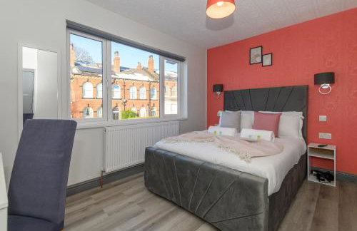 Leeds Stay Private En-Suite Room Shared Kitchen - Pass the Keys - Photo 27