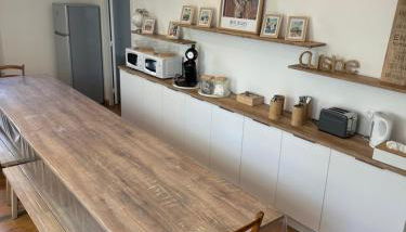 Maison familiale, 13 lits, 3 SDB, parking gratuit, jardin, terrasse - Foto 3