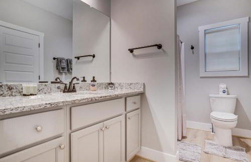 Hot Tub and EV Charger Helen Getaway with Views! - Photo 23