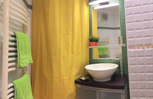 Calme et terrasse arborée en centre ville - Foto 16