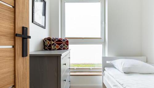 Nasypowa Spacious Apartment by BookingHost - Foto 4, wardrobe