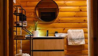 La casica de madera con Jacuzzi exterior y barbacoa - Foto 5