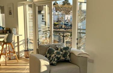 Brewhouse Coastal Retreat - Photo 4