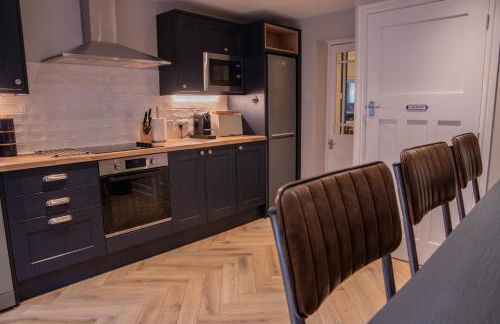 Number Six - Foto 16