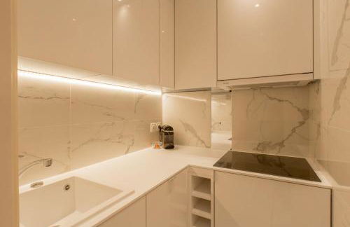 ROYAL PROMENADE Pool Terrace Sea View Air Conditioning - Foto 35