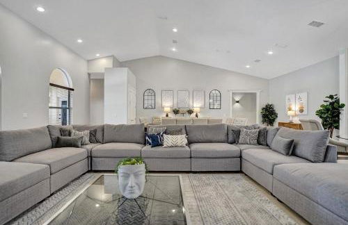 8-BR with Pool & Mini-golf & Soccer - Foto 25