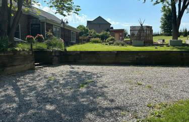 Historic Cottage Retreat-IG Cowboy Pool-Hot Tub - Photo 54