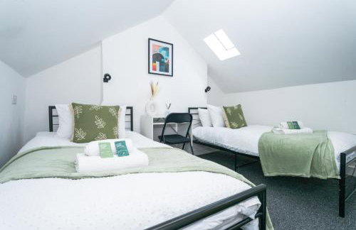 Thameside Terrace - 4Bed 3Bath near Purfleet train station - Photo 28