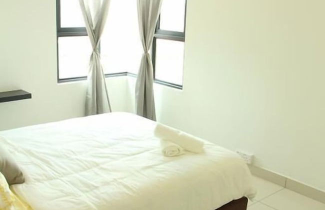 The Raffles Suites by Stayshare Homes - Photo 2