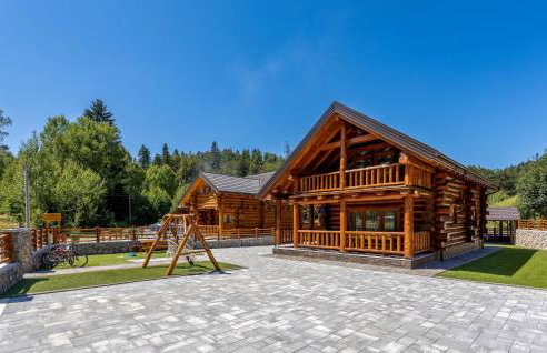 Amazing Home In Fuzine With Sauna - Foto 1