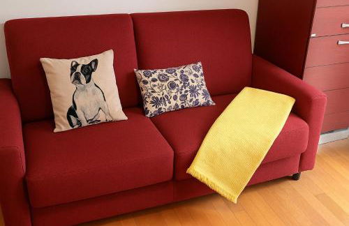 Zen Garden House - in front of the metro - Photo 11