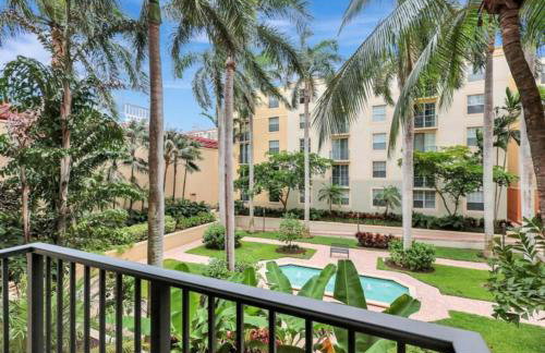 Stylish City Place WPB Escape King Bed and Den - Foto 54