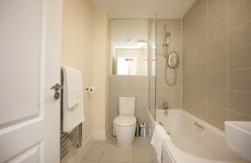 DBS Serviced Apartments - The Stretton - Photo 36