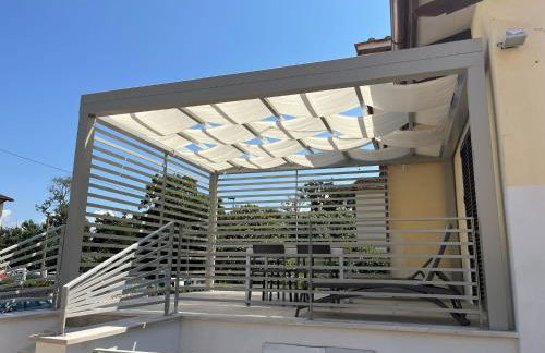 Glicine Appartamento in Villa a Tirrenia, eleganza e comfort a pochi passi dal mare - Foto 4