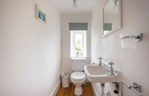 Seaside Holiday Cottage Near Beach - Foto 11