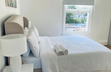 Elegant 2 bedroom Flat in Dartford - Kent - Photo 11