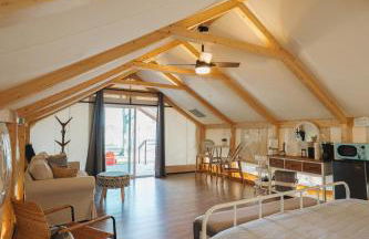 Lakefront Glamping Safari Tent 5 The Hummingbird - Foto 16