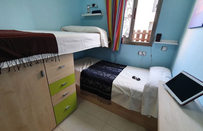 Attic Terrace BBQ, Airport-Barcelona, cerca Playas Castelldefels - Photo 6