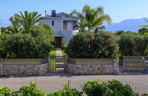 Elia Seaside Villa, Amazing 2-Story Eco Pool House! - Foto 4