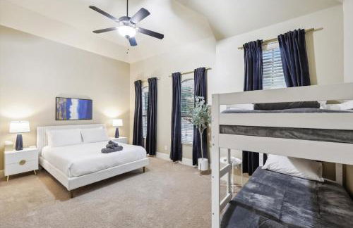 Lakefront Mansion with Pool and Cinema - Foto 22