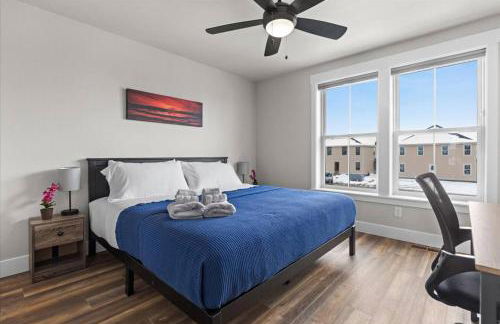 Stay with Style in this Townhome - Photo 21