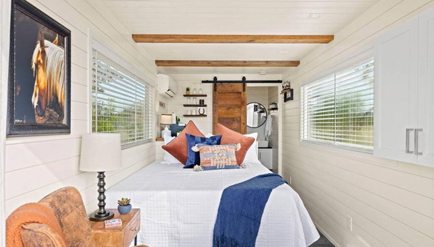 New Chic Container Home - Oasis Near Fredericksburg The Perry - Foto 3, Habitación