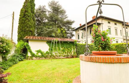 TUSCAN HOUSE WITH GARDEN - with Wi-Fi, Free Parking - Foto 1